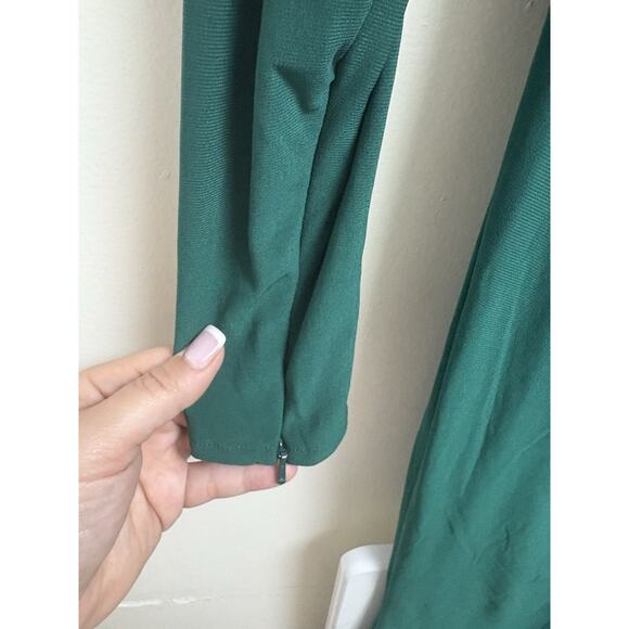 Ieena for Mac Duggal Women’s Green Long Sleeve Draped Ruched Gown Size 4 READ - Picture 5 of 6